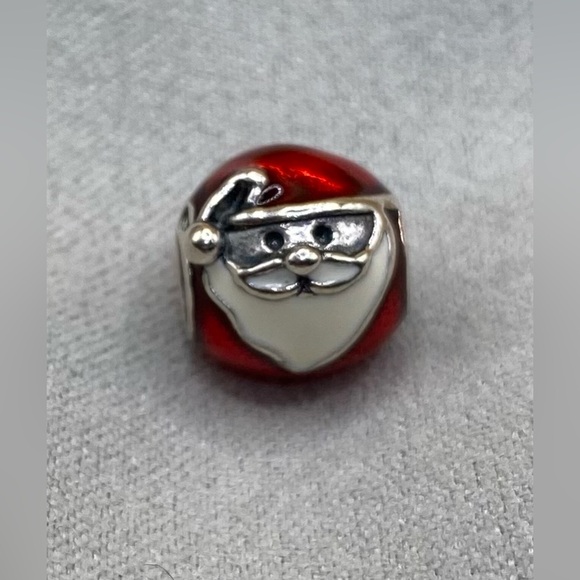 PANDORA Jolly Round Santa Charm; Never used; 925; NEW.